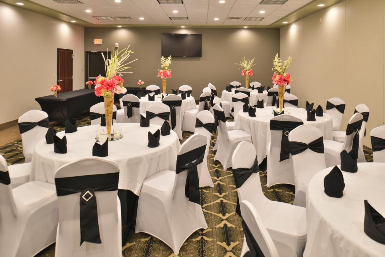 Cottonwood And Conference Center Inn South Sioux City
